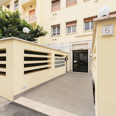 דירה Loverhome 8 E 14 *