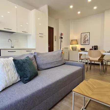 Loverhome 8 E 14