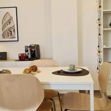 דירה Loverhome 8 E 14 *