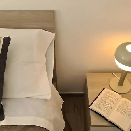 דירה Loverhome 8 E 14 *