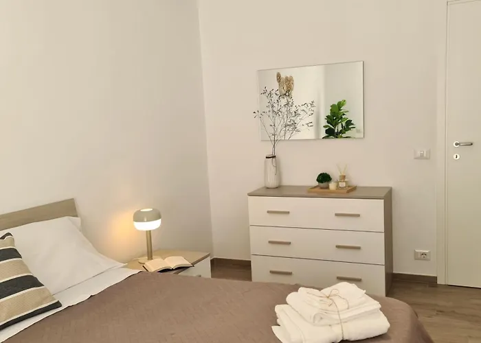 Loverhome 14