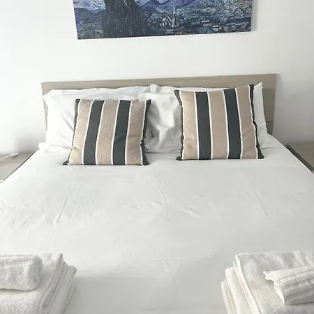 Loverhome 14 Apartment *