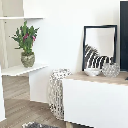Loverhome 14