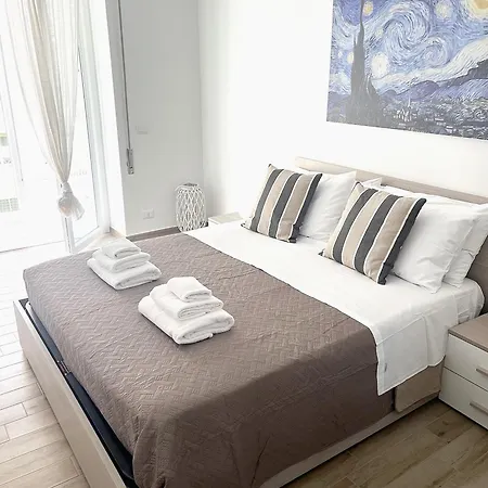 Loverhome 14 Apartment